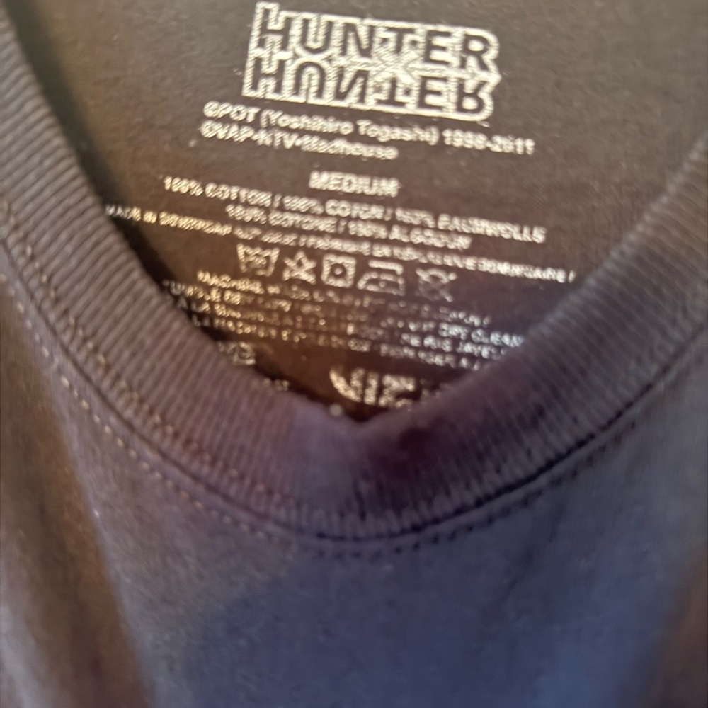 Hunter x Hunter Black Graphic T-Shirt - Picture 3 of 3